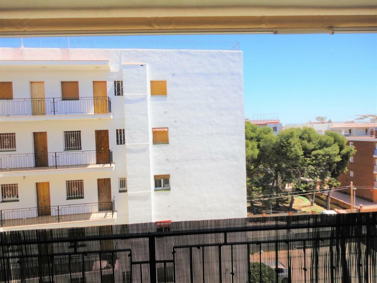 Lamoga-Sandi 4 2 Torredembarra Exterior foto